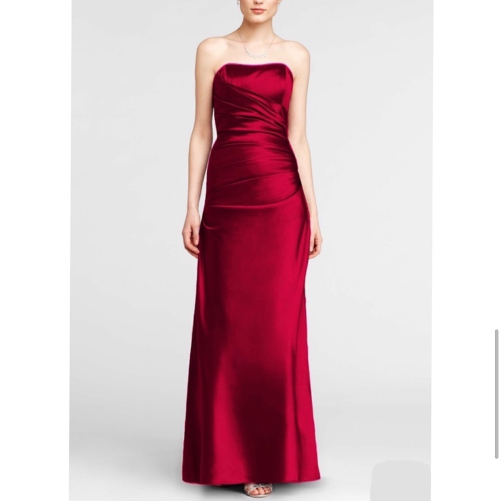 David’s Bridal Strapless Ruched Stain Formal Ball Gown Bridesmaid Dress - 12